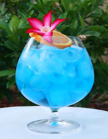коктейль «Синий цветок океана»