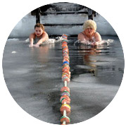  Ледяной заплыв