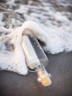 пригласительные в бутылке