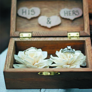 шкатулка из дерева