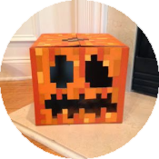 Коробка с сюрпризом для Хэллоуина