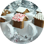 Пряничный домик  для сказочного чаепития